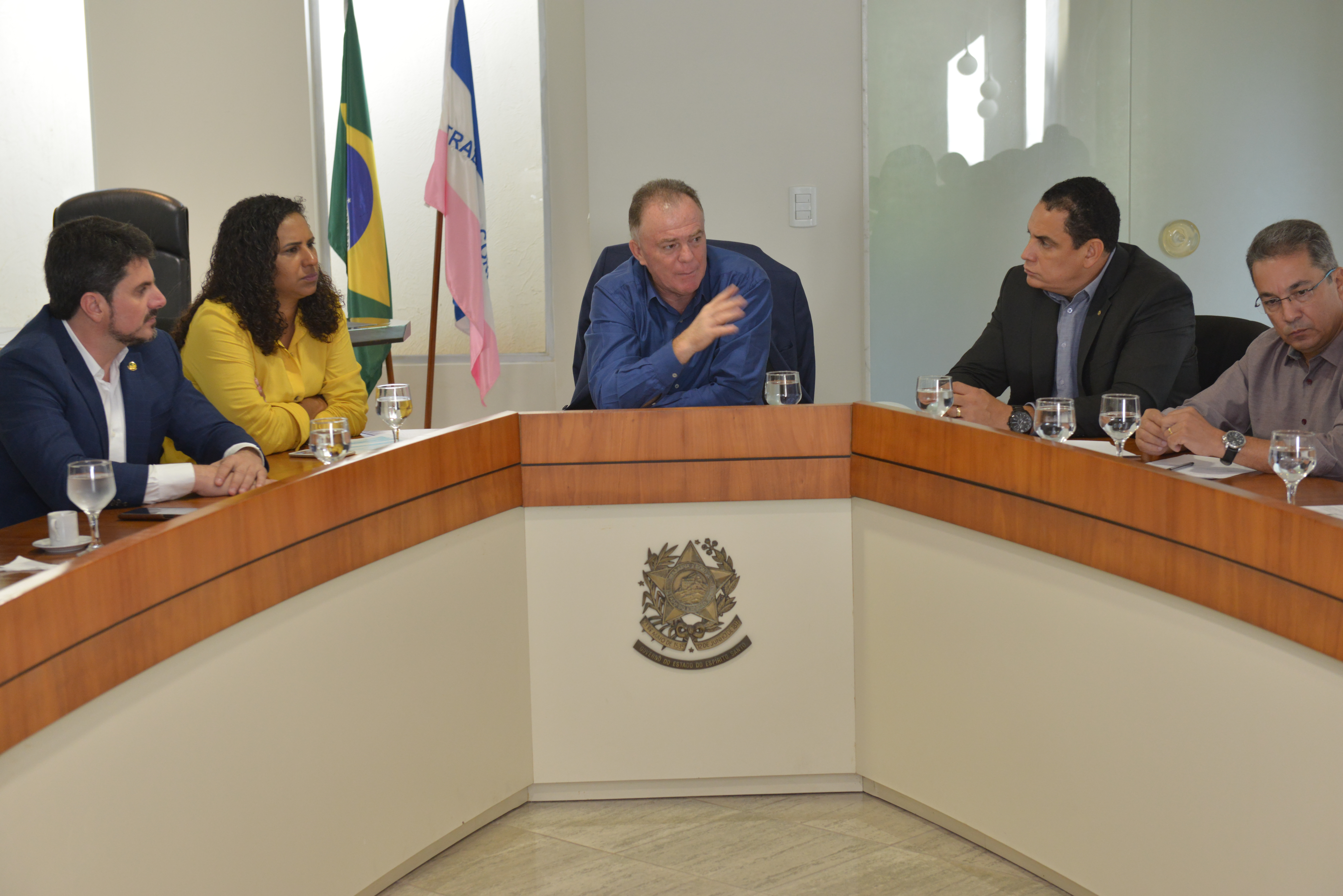 Governador define pautas federais em reunião com bancada capixaba