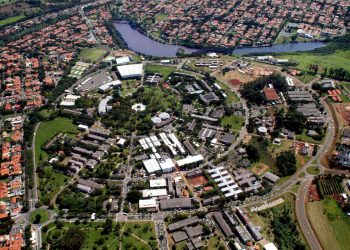 Unicamp realiza 1º dia de matrícula presencial dos aprovados no Vestibular 2019