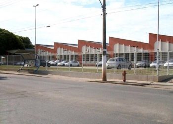 Vigilante é baleado no rosto dentro de escola técnica de Linhares, no ES
