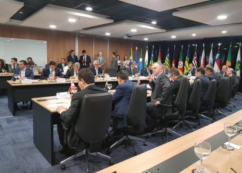 Casagrande participa de nova edição do Fórum dos Governadores em Brasília