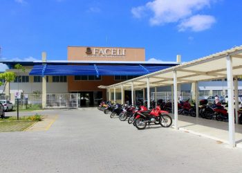 Faceli abre 70 vagas em curso gratuito de extensão sobre Regras Gramaticais