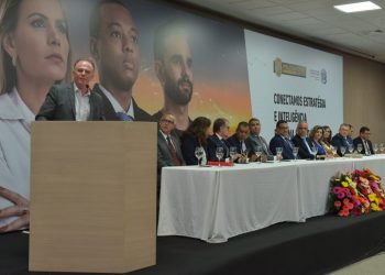 Governador participa das comemorações do Dia do Policial Civil