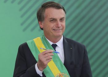 Mortes violentas continuam em queda no Brasil; assassinatos caem 23% até abril