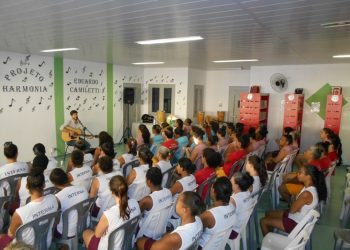 Projeto Harmonia leva música como forma de ressocialização à unidade feminina de Cachoeiro de Itapemirim