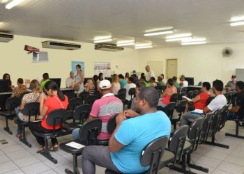 OPORTUNIDADE: Sine de Linhares inicia a semana com mais de 40 vagas de emprego