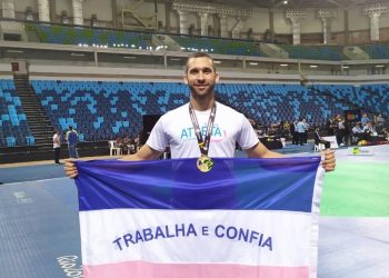 Lutadores contemplados pelo Bolsa Atleta conquistam medalhas de ouro em campeonatos nacionais