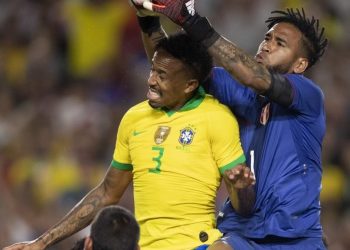 Seleção brasileira decepciona, joga mal, perde chances e é derrotado pelo Peru