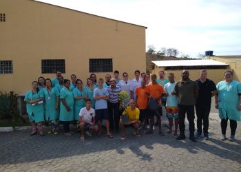 Socioeducandos da Unis Sul relembram Dia da Árvore com o plantio de mudas