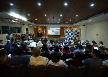Seminário sobre políticas públicas debate extermínio da juventude