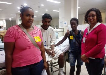 Paciente reencontra família após ser atendido no Hospital Dr. Jayme