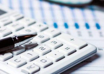 Décimo terceiro deve injetar R$ 214 bi na economia do país, diz Dieese