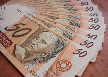Receita paga hoje as restituições do 6º lote do Imposto de Renda