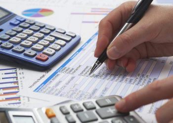 Mais de sete empresas capixabas pedem recuperação judicial ou declaração de falência por mês