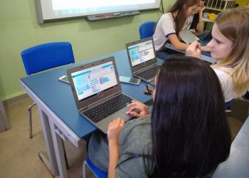 Programação de computadores é tema de evento em escola de Santa Maria de Jetibá