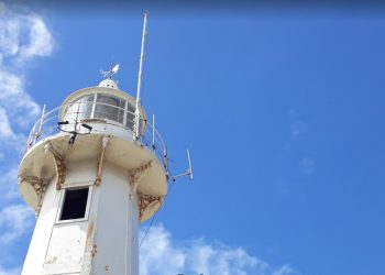 Farol Santa Luzia, ponto turístico do ES, fica fechado para obras