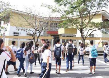 Sedu destina R$ 35 milhões para escolas prepararem início do próximo letivo