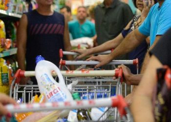 Preço da cesta básica aumenta em Vitória e em outras 14 capitais