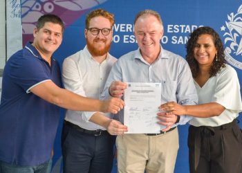 Governo autoriza reforma da quadra da Escola Laranjeiras na Serra