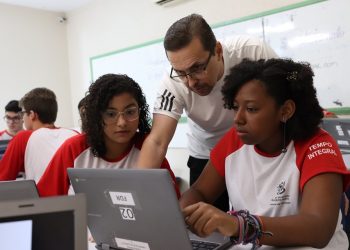 Sedu Digital amplia uso da tecnologia nas escolas da Rede
