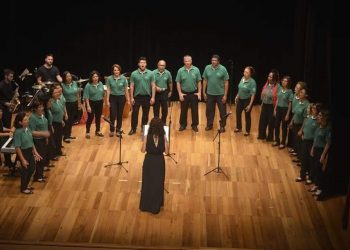 Coral da Sedu faz homenagem para Dia das Mães