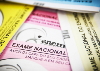 Enem é adiado e pode acontecer em janeiro ou dezembro; inscrições seguem até sexta-feira
