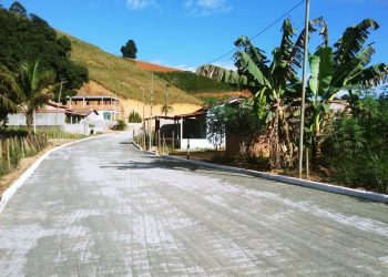 Mais quatro comunidades são beneficiadas com calçamento rural
