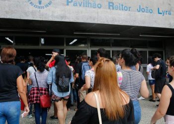 Após enquete, Inscritos no Enem querem prova em maio de 2021