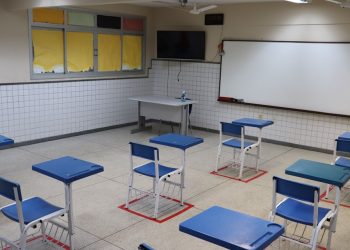 Aulas presenciais para o Ensino Médio da Rede Estadual retornam no próximo dia 13 de outubro