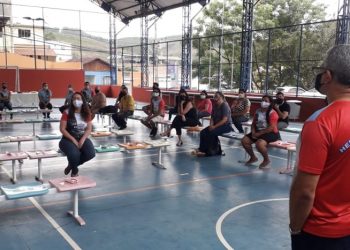 Escolas da Rede Estadual retornam atividades presenciais com acolhimento dos professores