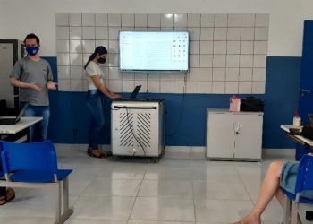 Oficinas auxiliam professores a utilizarem ferramentas digitais