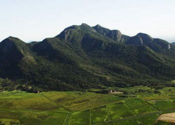 Defesa Civil interdita trilha do Mestre Álvaro por risco de queda de pedras