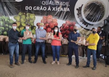 Incaper e Seag apresentam variedade de café conilon ‘Conquista ES8152’ em Mantenópolis