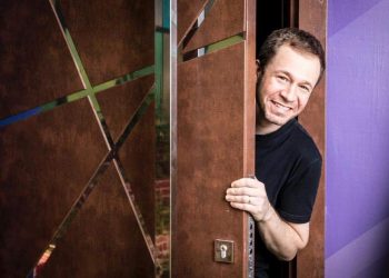Apresentador Tiago Leifert vai sair da TV Globo no final do ano