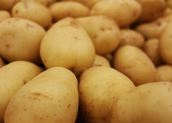 Puxada pela batata, cesta básica em Vitória aumenta e segue como 5ª mais cara entre as capitais