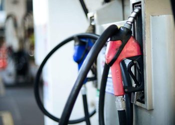 Petrobras deve anunciar aumento dos combustíveis