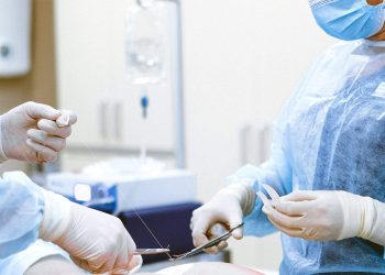 Casos de micobactéria aumentam no ES; vítima de surto ocorrido há 15 anos ainda sofre as consequências