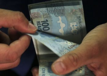 Mercado eleva projeção para crescimento da economia em 2022
