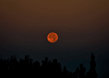 Farol de Santa Luzia terá shows para observação da superlua nesta sexta