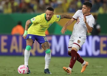 Análise: “Dinizismo” carece de ajustes, mas Brasil teve problemas maiores contra a Venezuela