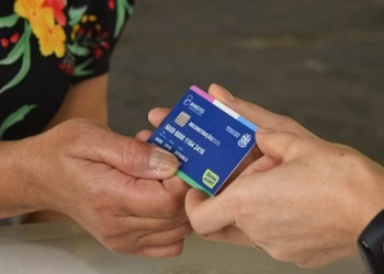 Famílias vítimas das chuvas vão receber R$ 3 mil de auxílio no ES; veja quem tem direito
