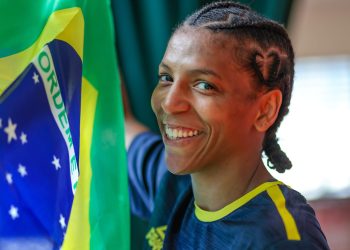 Rafaela Silva, vôlei e skate: confira a agenda desta segunda-feira (29)