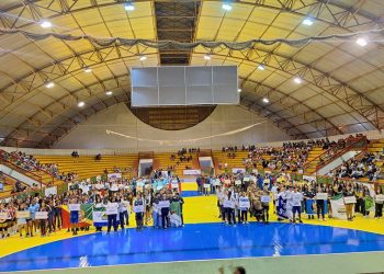 Final estadual infantil dos Jogos Escolares tem início com cerimônia de abertura em Guarapari
