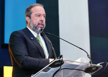 Enel tem 3 dias para restabelecer energia em São Paulo