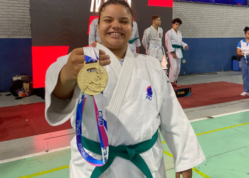 Judoca é campeã Sub -15 na IV Etapa Estadual de Judô, em Vila Velha
