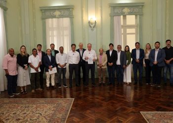 Governo do Estado celebra ampliação de leitos do SUS em Guarapari