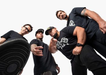 Raimundos traz show de 30 anos para Vitória nesta sexta-feira