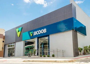 Cooperados do Sicoob ES economizaram R$ 2,5 bilhões em taxas bancárias em 2024