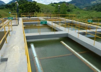 Cesan faz leilão bilionário em junho para tratar esgoto de 43 cidades do ES