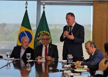 Governador participa do lançamento da instalação de Curso de Medicina na Ufes em São Mateus