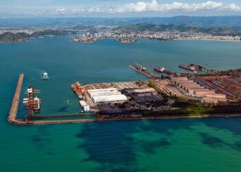 Novo porto em Vitória terá capacidade para movimentar 100 milhões de barris de petróleo por ano